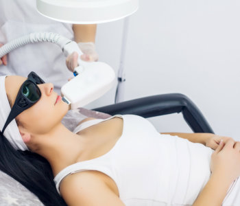facial laser therapy